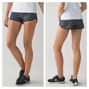 Lululemon Speed Short Way Strech, Heathered Texture Printed Greyt Deep Coal/Blac
